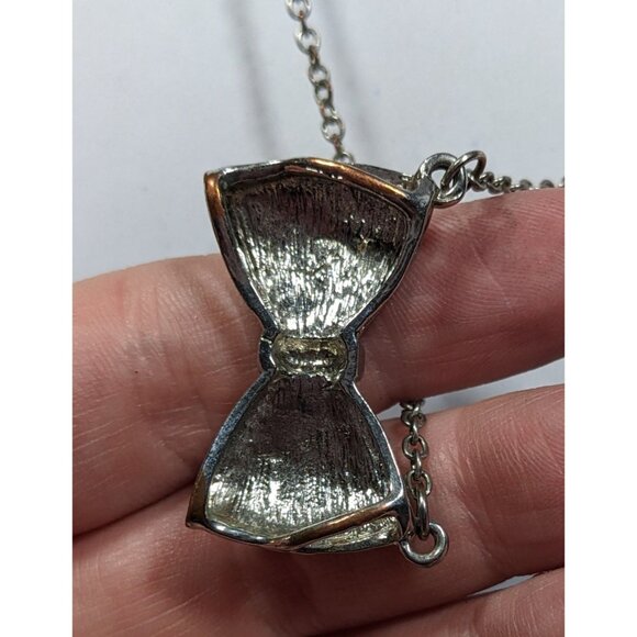 Coquette Glam Aurora Borealis Rhinestone Bow Necklace - Picture 8 of 10